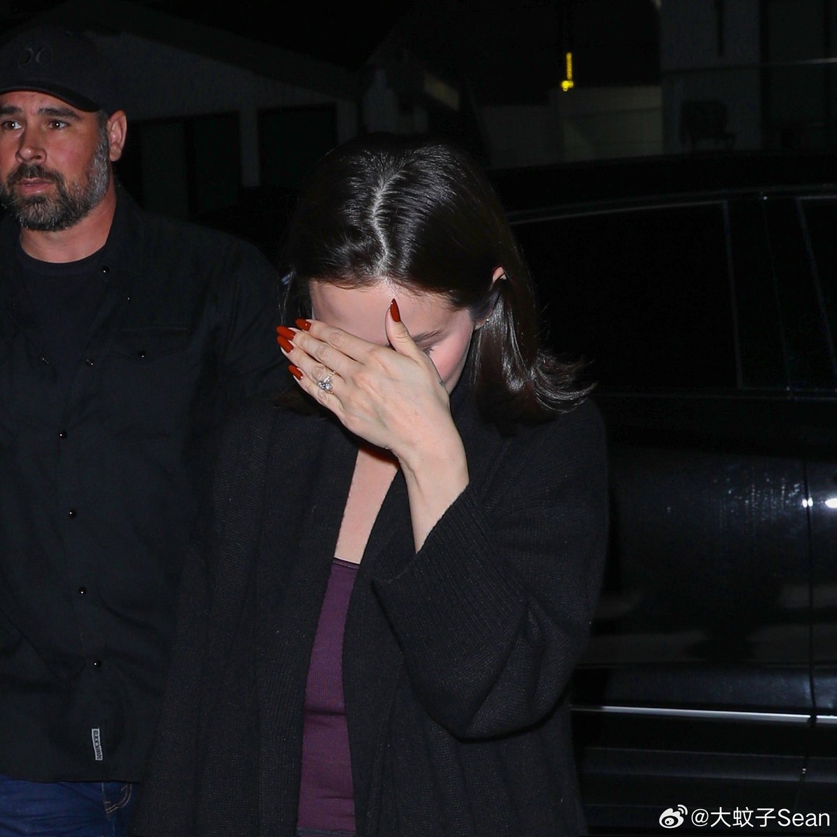 Selena Gomez at the 'Giorgio Baldi' restaurant in Santa Monica [Novemver 18]