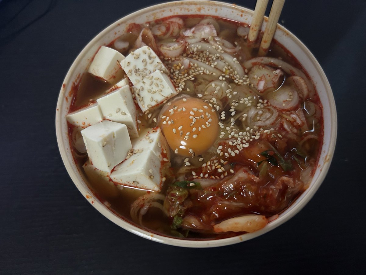 ROM2011ROM's tweet image. 火の海だ、カラい🥵