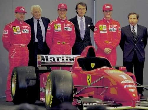 Goodmorning everyone 🙋‍♂️🏁

Launch of Ferrari's team in 1996, with Schumi and Irvine as their drivers. Larini was their test driver. #F1 #RetroF1