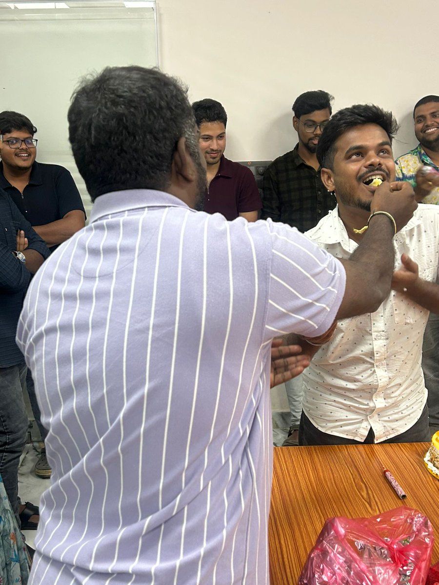 zyplesoftware's tweet image. Happy Birthday Celebration at Zyple Software!

At Zyple Software, we don’t just build technology - we build a culture where people feel valued, appreciated, and connected. 

#ZypleSoftware #TeamZyple #OfficeCulture #EmployeeHappiness #BirthdayAtWork #LifeAtZyple #TeamSpirit