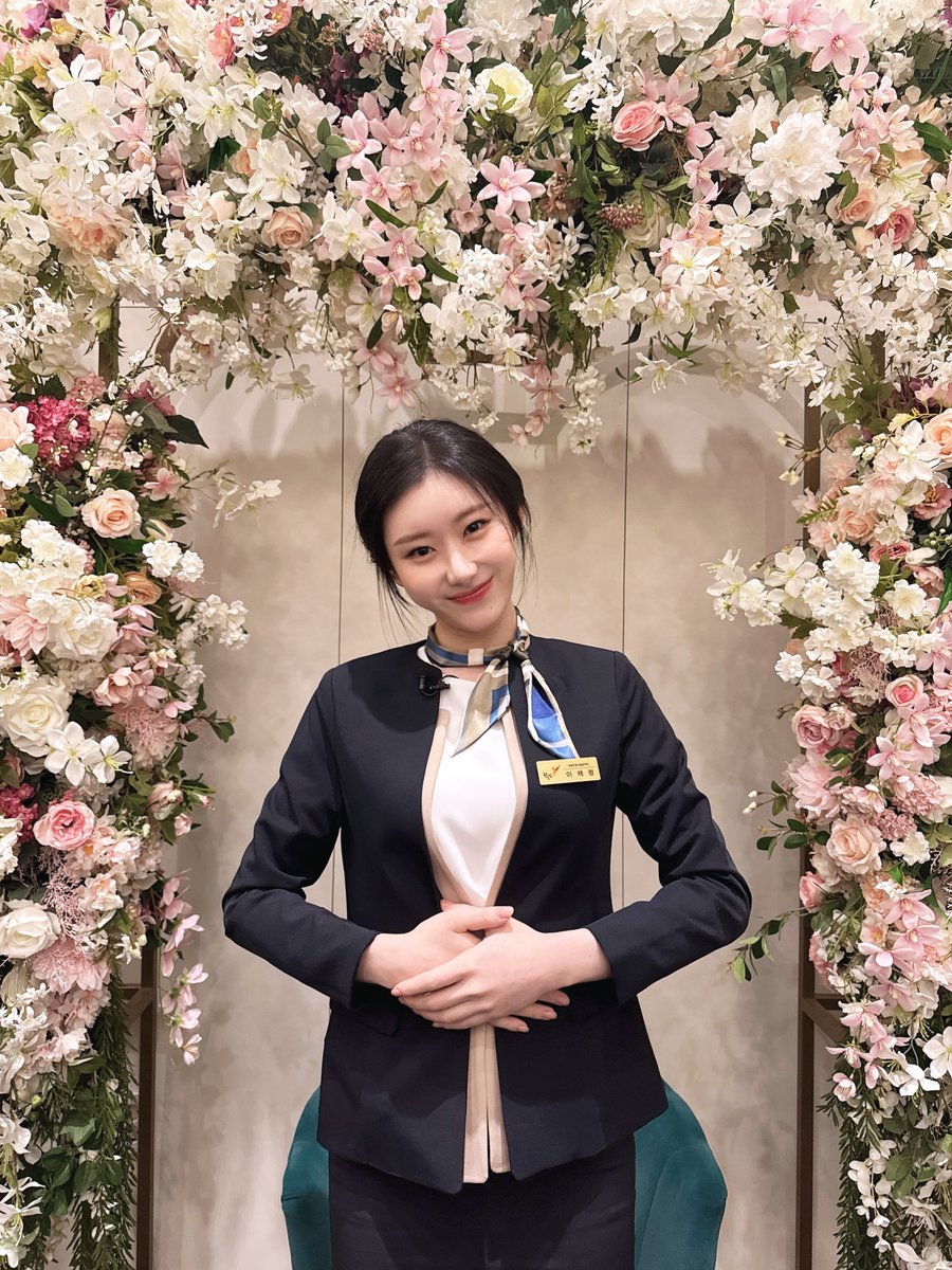 ITZYofficial's tweet image. #ITZY 스타일로 𝓢𝓱𝓪𝓴𝓮 𝓢𝓱𝓪𝓴𝓮한 칵테일 구경할 믿지~🍸
오늘 저녁 6시 #전과자 에서 만나요!

🎬youtu.be/wFedVNjflgY

#MIDZY @ITZYofficial
#CHAERYEONG #채령
#ITZY_TUNNELVISION
#ITZY_TNVS 
#EXO #엑소 #KAI
@weareoneEXO