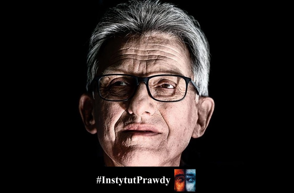 Zakłamanie i hipokryzja PiS na przykładzie kariery Stanisława Piotrowicza.

Stanisław Piotrowicz – nazwisko, które dla wielu Polaków stało się symbolem moralnego zakłamania Prawa i Sprawiedliwości. Człowiek, który w PRL oskarżał opozycjonistów, a po 2015 roku stał się jednym z