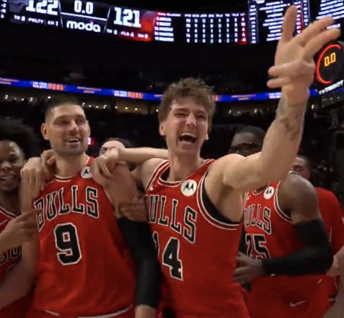 chicagobulls's tweet image. W.