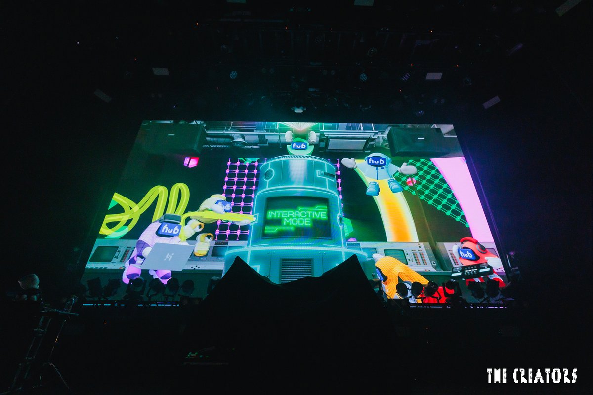 thecreators_fk's tweet image. ［📷PHOTO GALLERY］

📍10/11(土)・10/12(日)
キミも仲間入り? hubと一緒にイタズラLIVE!  / Interactive Hub Fukuoka

福岡を中心としたクリエイティブ企業やクリエイターらによるコミュニティでありプロジェクト「Interactive Hub Fukuoka」が制作したステージコンテンツ✔︎

#クリエイターズ2025