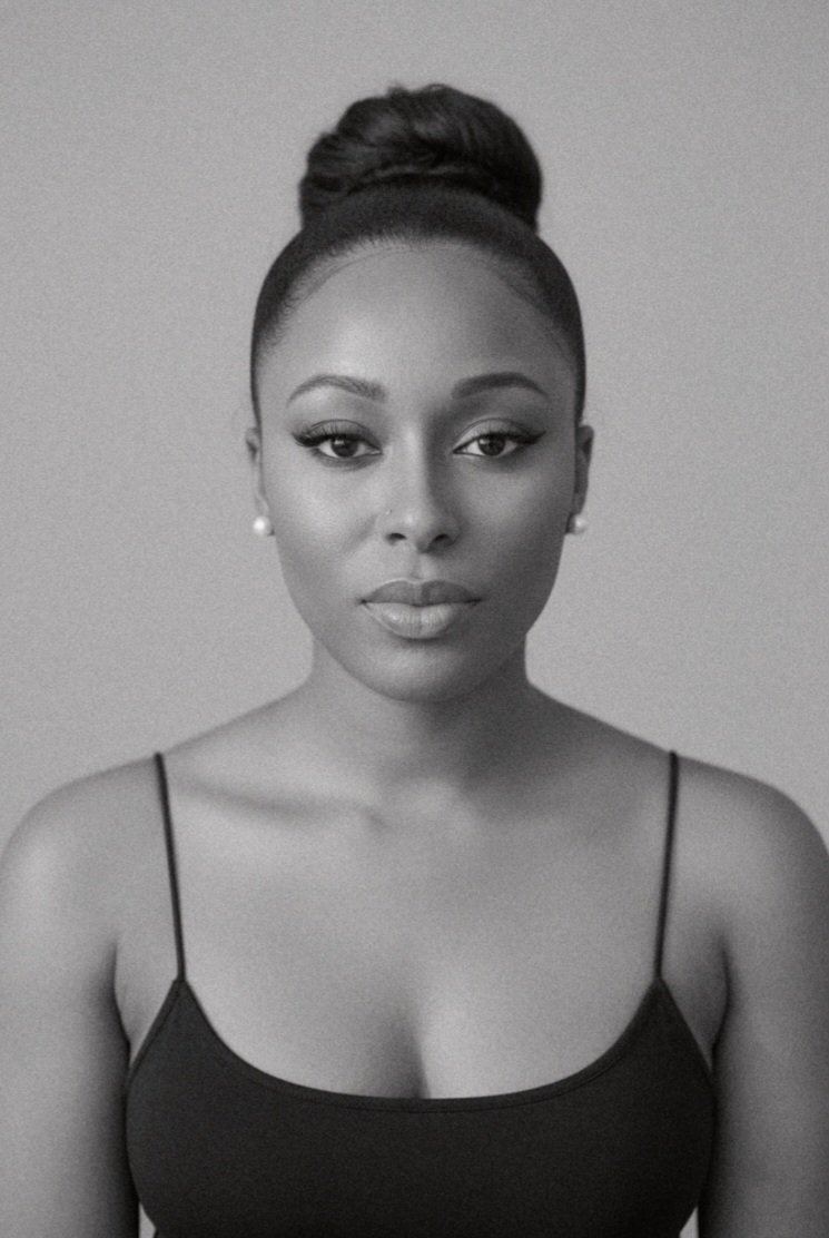 DazylingQueeen's tweet image. Post a black and white picture of you 🤍🖤
Don’t air me please 🙏