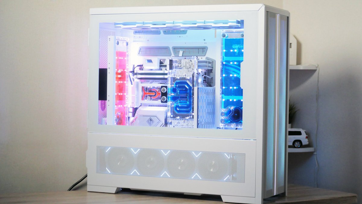 toru_mod_pc's tweet image. Lian Li V3000 PLUS GGF EDITION で製作した巨大本格水冷PC完成しました🫧
タイムラプス動画は後日公開します🎥
#LianLi #Bitspower #ASRock #Ryzen #PowerColor #ZADAK #GGF #SleevingJapan