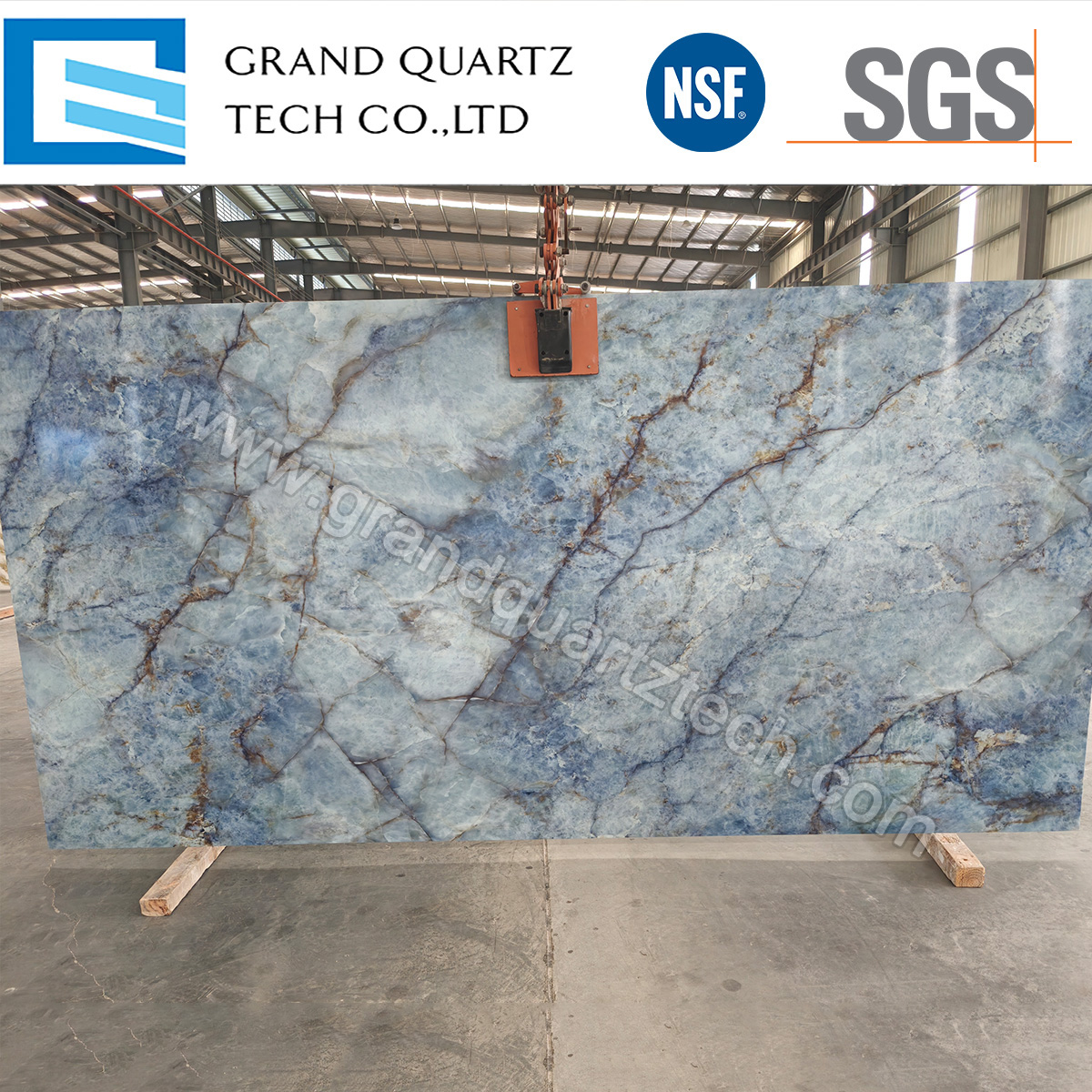quartz_co's tweet image. Full Body Blue Printed Quartz – 3cm, polished or honed, available in slabs and prefabs with bookmatch. Ideal for kitchens, bathrooms &amp;amp; more
More info: grandquartztech.com/full-body-blue…
#FullBodyQuartz #PrintedQuartz #BlueQuartz #QuartzSlabs #QuartzCountertops #InteriorDesign #KitchenDesign