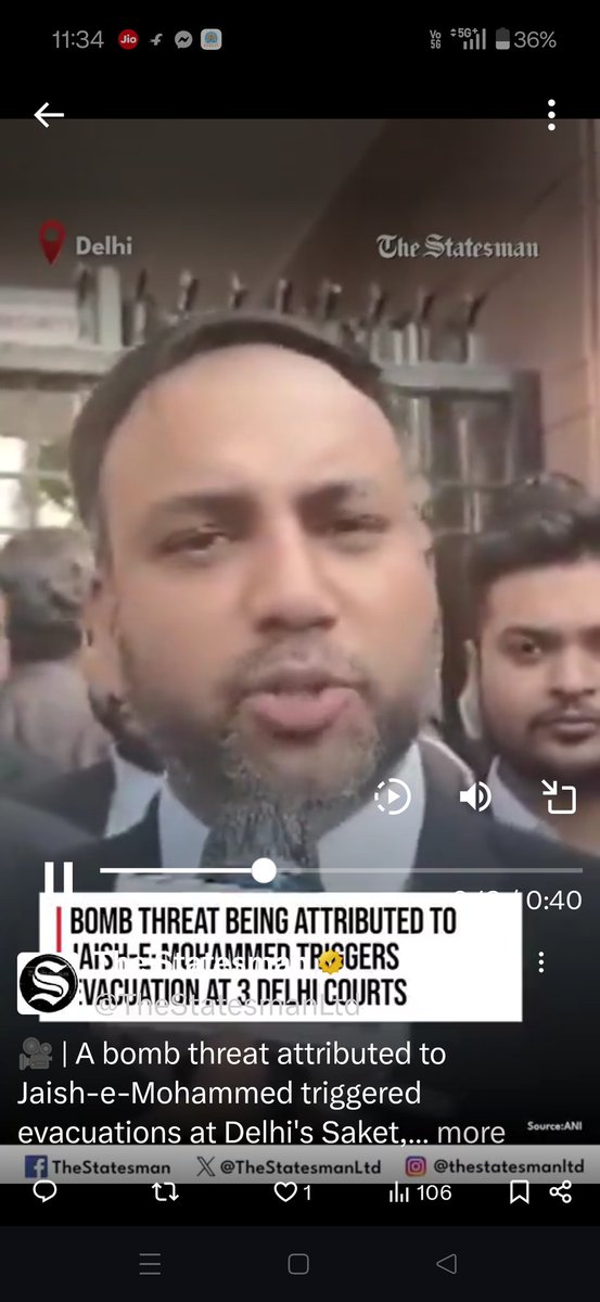 poonams95245250's tweet image. बचपन से ही हमें अच्छी शिक्षा दी जाती है। मानव धर्म के मूल्यों को ही आधार भूत केंद्र में रखकर एक कुशल नागरिक बनने की प्रेरणा दी जाती है पर सभी धराशाई हो जाता है जब हम दुनियां के असली माहौल से रूबरू होते हैं। सीमा पर तो पहरे लगा दिए गए हैं पर देश के अंदर छिपे गद्दारों का  क्या ?