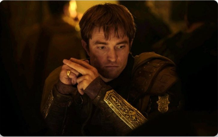 First look at Robert Pattinson in Christopher Nolan’s ‘THE ODYSSEY’ 👀