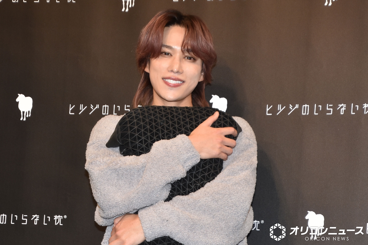 oricon's tweet image. キスマイ千賀健永「ちょっと恥ずかしい」
お気に入りMyパジャマでイベント登場
ベッドでガチ寝🐏💤
oricon.co.jp/news/2419619/?…

「Myojoみたい」ベッドでフォトセッション
枕を贈るなら宮田俊哉🩵💜
oricon.co.jp/news/2419878/?…

「火星人に日本食を勧める夢」見た👽️
oricon.co.jp/news/2419879/?…

#千賀健永