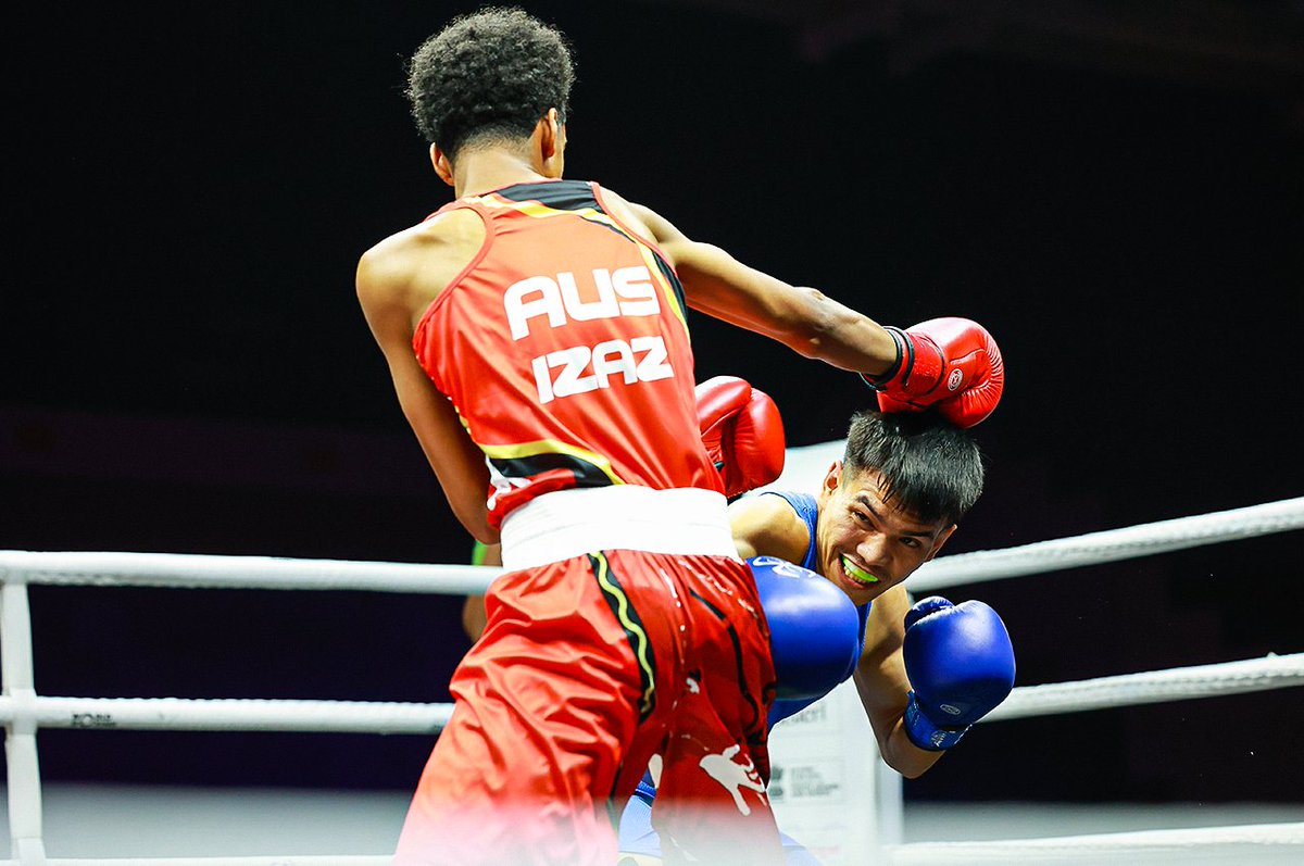 NortheastToday's tweet image. #NetSnippet | Mandengbam Jadumani Singh from Manipur secured a convincing 5-0 victory over Australia&apos;s Omer Izaz in the semi-finals of the World Boxing Cup Finals 2025 in the Men&apos;s 51kg category. With this win, he has advanced to the final, bringing pride to India and Manipur on…