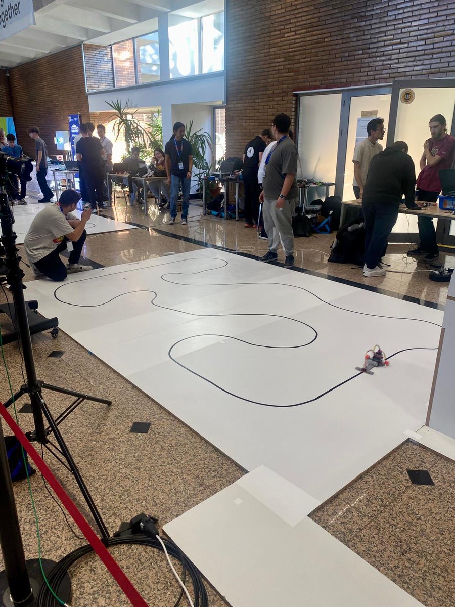 upbcampus's tweet image. #upbcampus meets @upb1818’s 4th #ROBOFEST festival —a landmark event in the field of #Industry 4.0, #automation, #ArtificialIntelligence and #robotics, where participants were able to present their latest technologies and developed applications. #Robotics #Automation #Innovation
