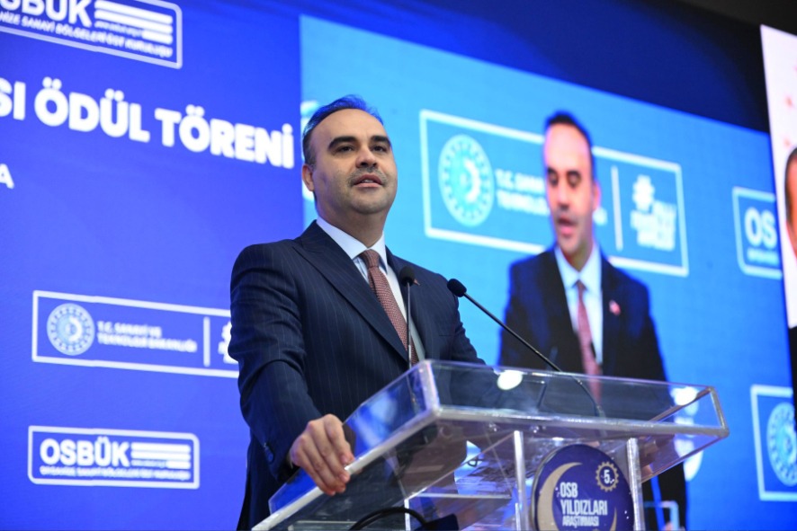 CerkezkoyOsb's tweet image. ÇOSB, OSBÜK tarafından düzenlenen 2025 OSB Yıldızları Araştırması’nda ödüle layık görüldü. Bu yıl beşincisi düzenlenen OSB Yıldızları Araştırması Ödül Töreni, T.C. Sanayi ve Teknoloji Bakanı Sn. Mehmet Kacır’ın katılımıyla gerçekleştirildi.
#ÇOSB #ÇerkezköyOSB #OSBÜK #OSBYıldızla