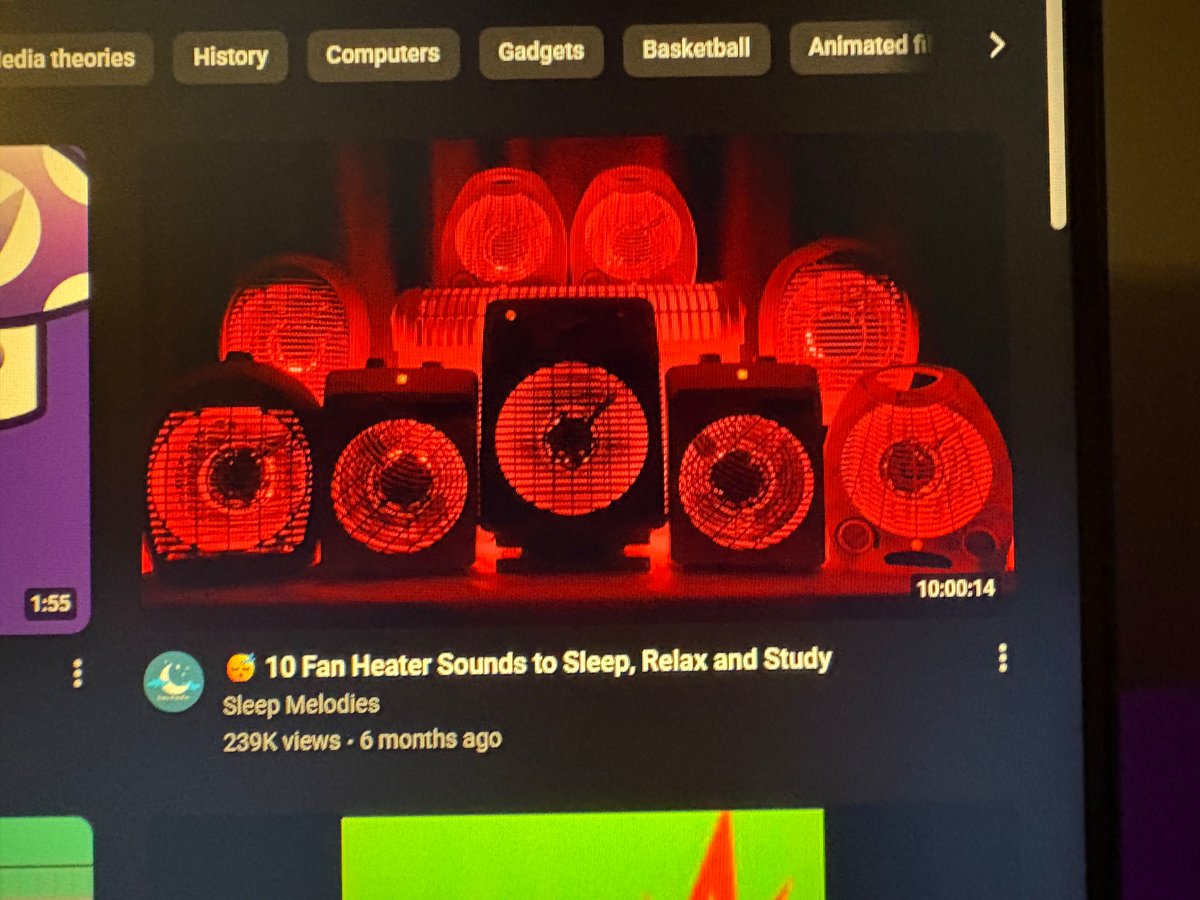 KrispyKris03's tweet photo. Evil fucking space heaters https://t.co/BGD1X2DnIH