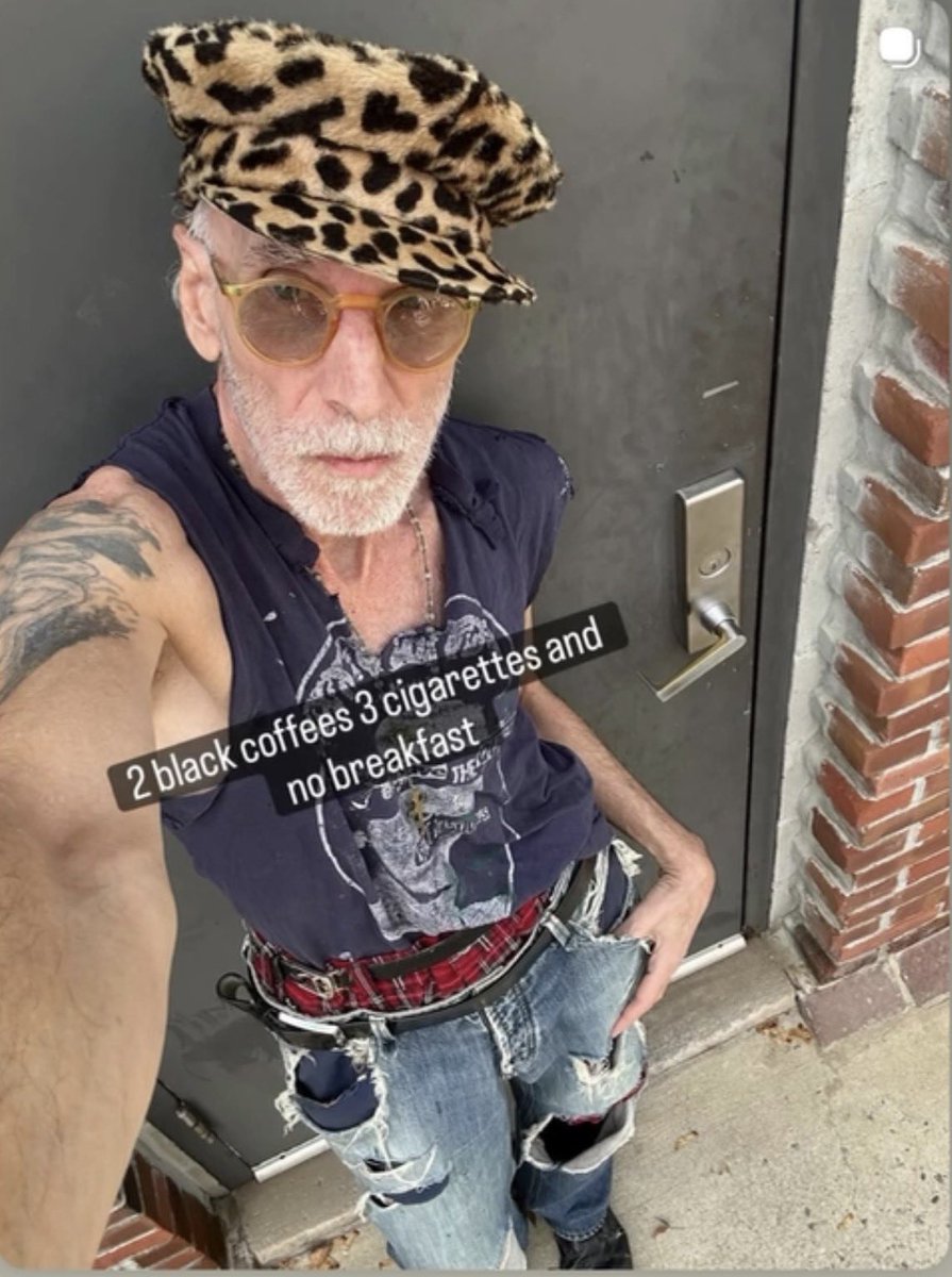 ten (@oddpeardoiishe) on Twitter photo 