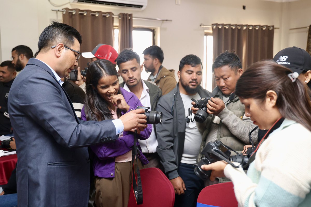 Pradeep_onta's tweet photo. The second edition of the Tourism Photojournalism Training has started in Dhangadhi, Sudurpaschim Province. Organized by the Sustainable Tourism Project of NTB and UNDP, the three-day training is being run in collaboration with NFPJ Nepal and FNJ Kailali. https://t.co/0ItviIrB10