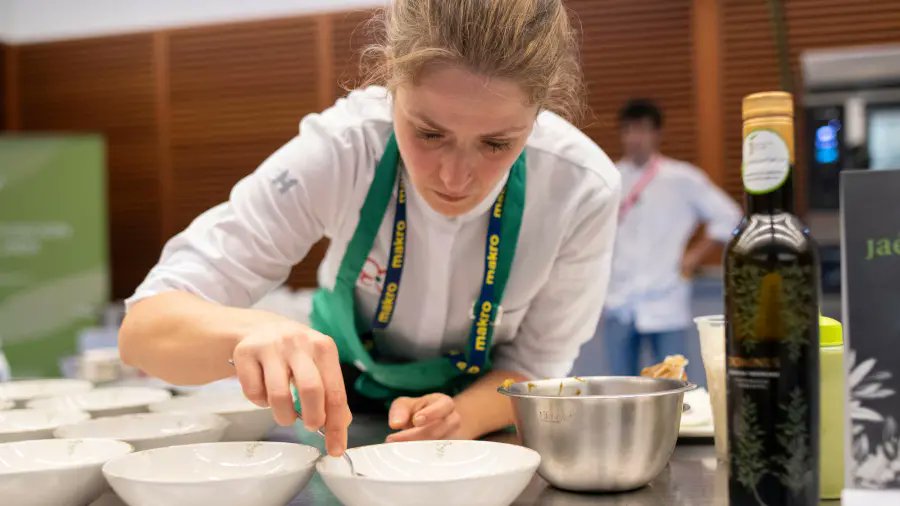 La cosecha que inspira a chefs y amantes del AOVE ya está disponible.

Dominus Cosecha Temprana regresa con su perfil verde e inconfundible.

Disfrútalo aquí: monva.es/dominus-cosech…

Foto: Diario Jaén