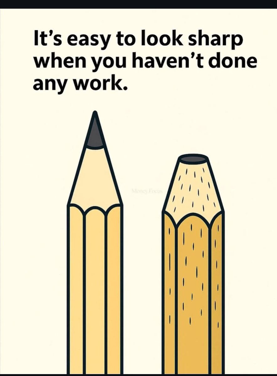 AloysiusDomini2's tweet image. Gm techies &amp;gt;&amp;gt;&amp;gt;&amp;gt;&amp;gt; just a quick reminder 

Sharp pencils look good.
Worn-out pencils tell stories.
Choose your fighter. ✏🔥

#DeveloperLife #CodeVibes #TechHumor #KeepCalmAndCode