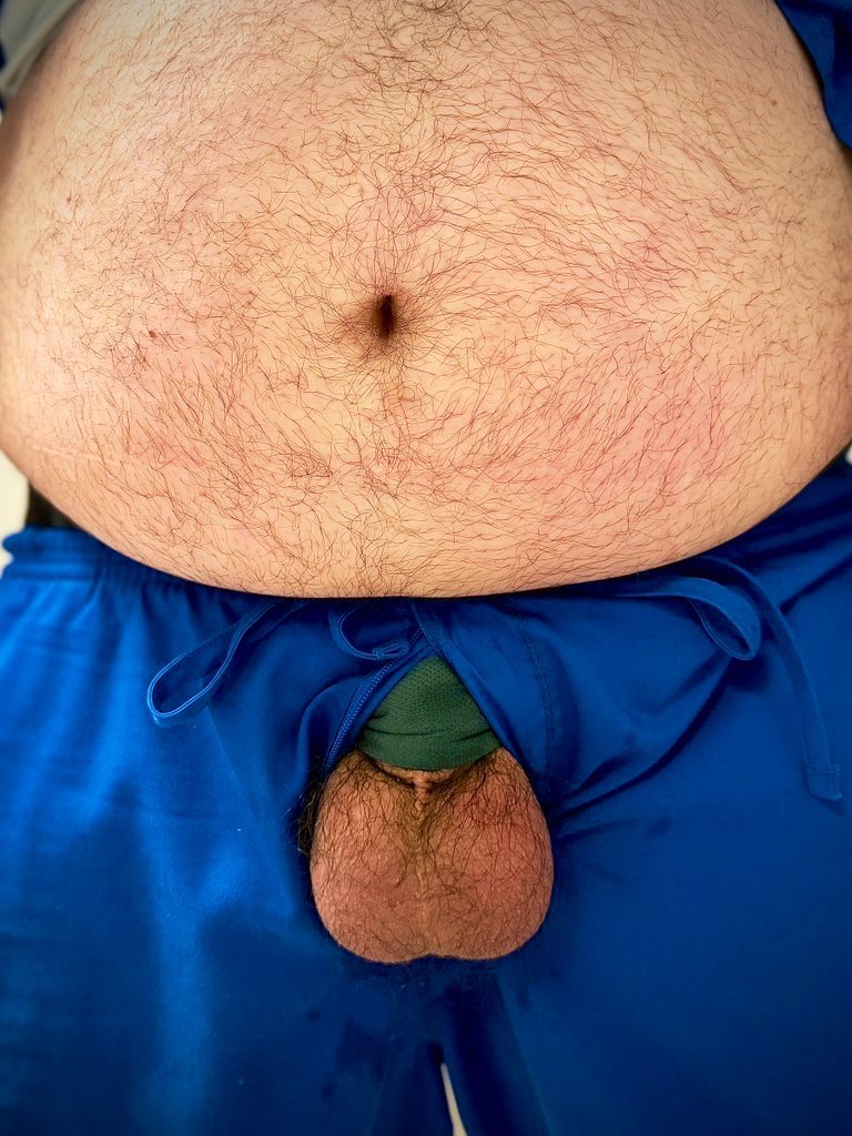 Less than 4hrs of work to go. Needing someone to meet me at my house to spit shine my hot/sweaty nut sack 👅