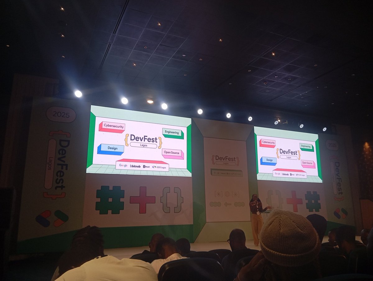 Mitchyugan's tweet image. My First Arrival at #DevfestLagos2025

Rocking my @irys_xyz merch

If you see me come say Hi, and let&apos;s talk about building on the First Programmable Datachain.