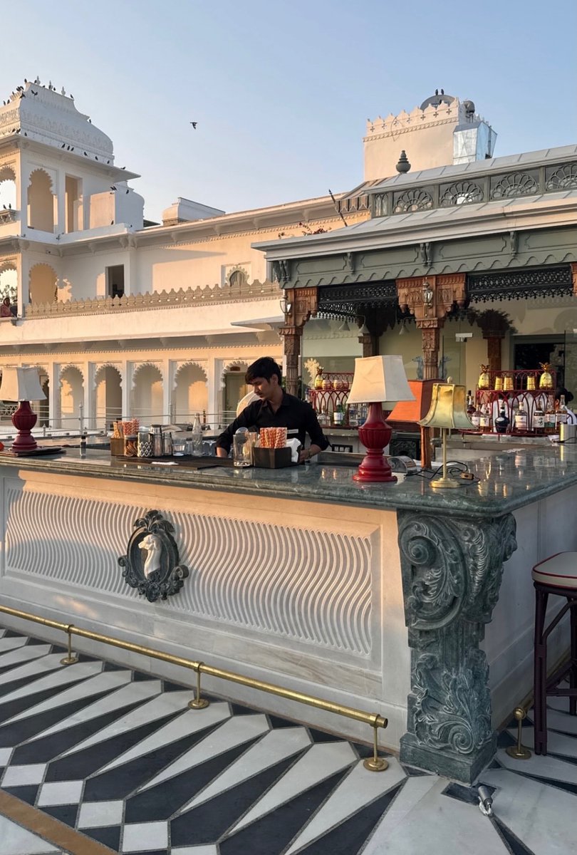 limitedmahesh's tweet image. I avoid the places I don&apos;t belong, and I wait at the doors of the people I love but I never ring the bell in either case