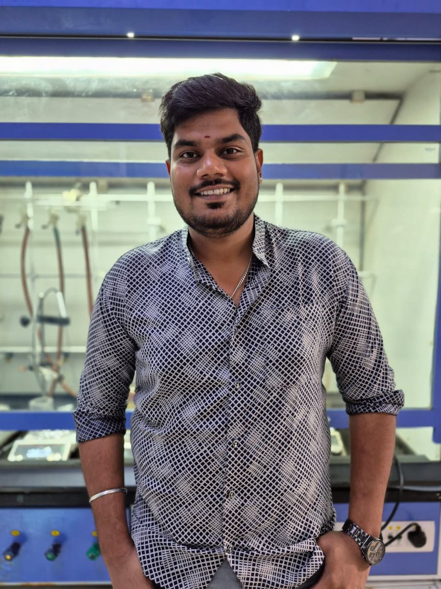 Rajamalligandee's tweet photo. The group welcomes Dr. Saravanan Enbanathan, the new Postdoctoral Fellow 🎉. He will be working on the development of deep blue and Red TADF Emitters for next-generation OLED Applications.
#PostdocLife #NewBeginnings #profm #researcher https://t.co/F5QUSLXvVQ