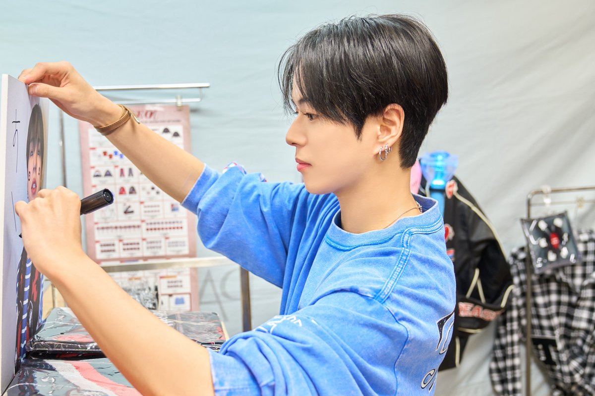 TREASURE JAPAN OFFICIAL tweet media