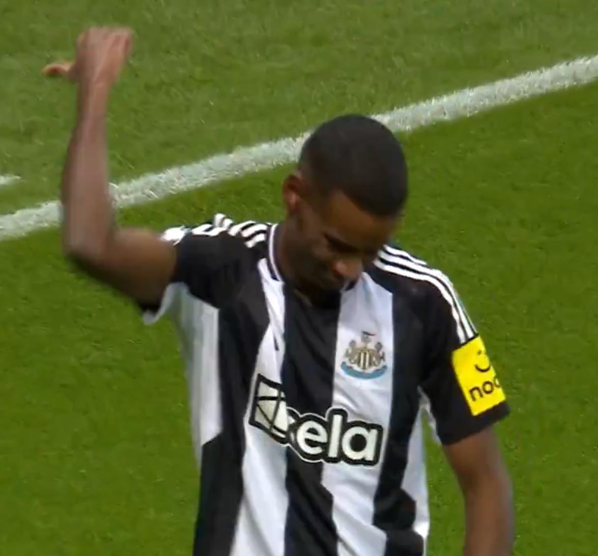 TStrings10's tweet image. &quot;A year wiser&quot; uno