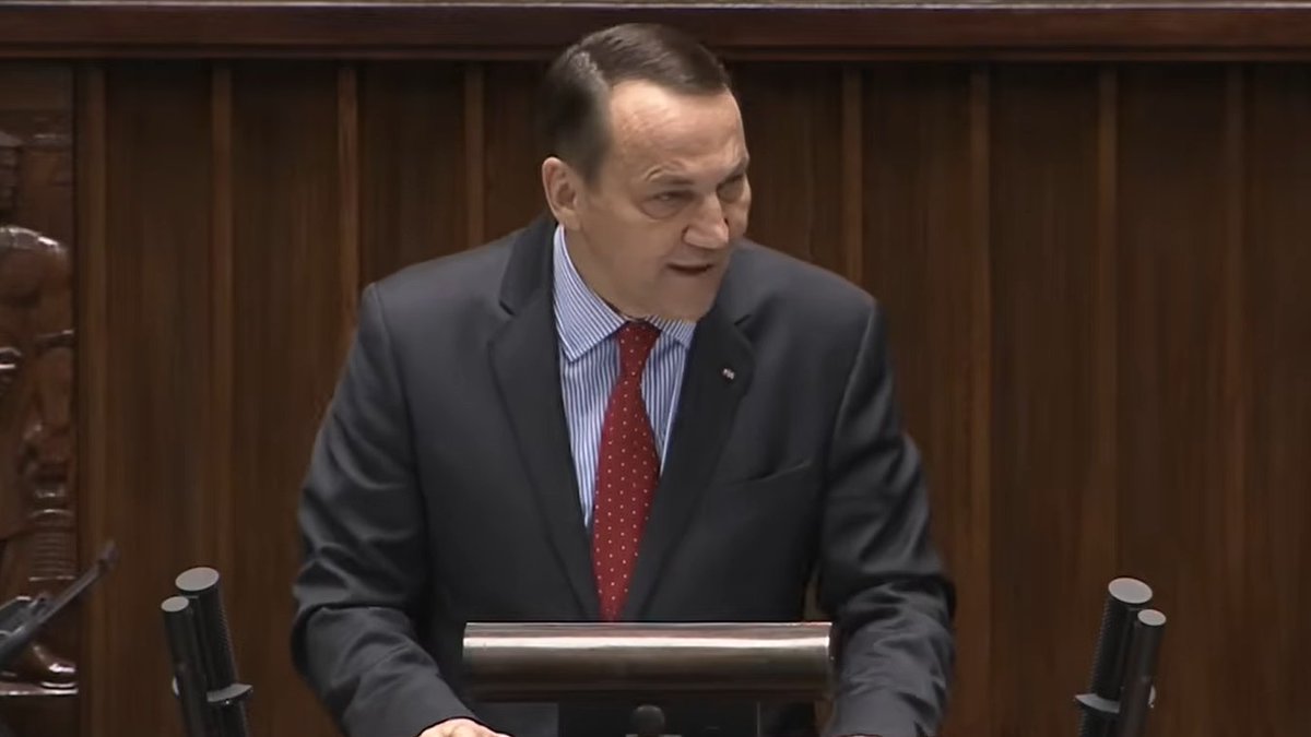 RadioWNET's tweet image. 🗣️„Wystąpienie ministra Sikorskiego w polskim parlamencie było zaczepne, płytkie i nic nie wniosło do debaty. Minister chciał przyłożyć prezydentowi RP, tuż po kolejnych dywersjach ze strony Rosji. To tworzy niepotrzebny spór w sytuacji zagrożenia” – Jacek Saryusz-Wolski, doradca…