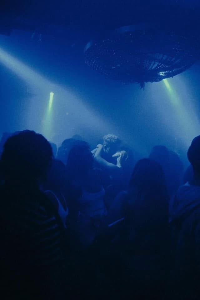 Indie5051's tweet image. *inserte canción de fondo*