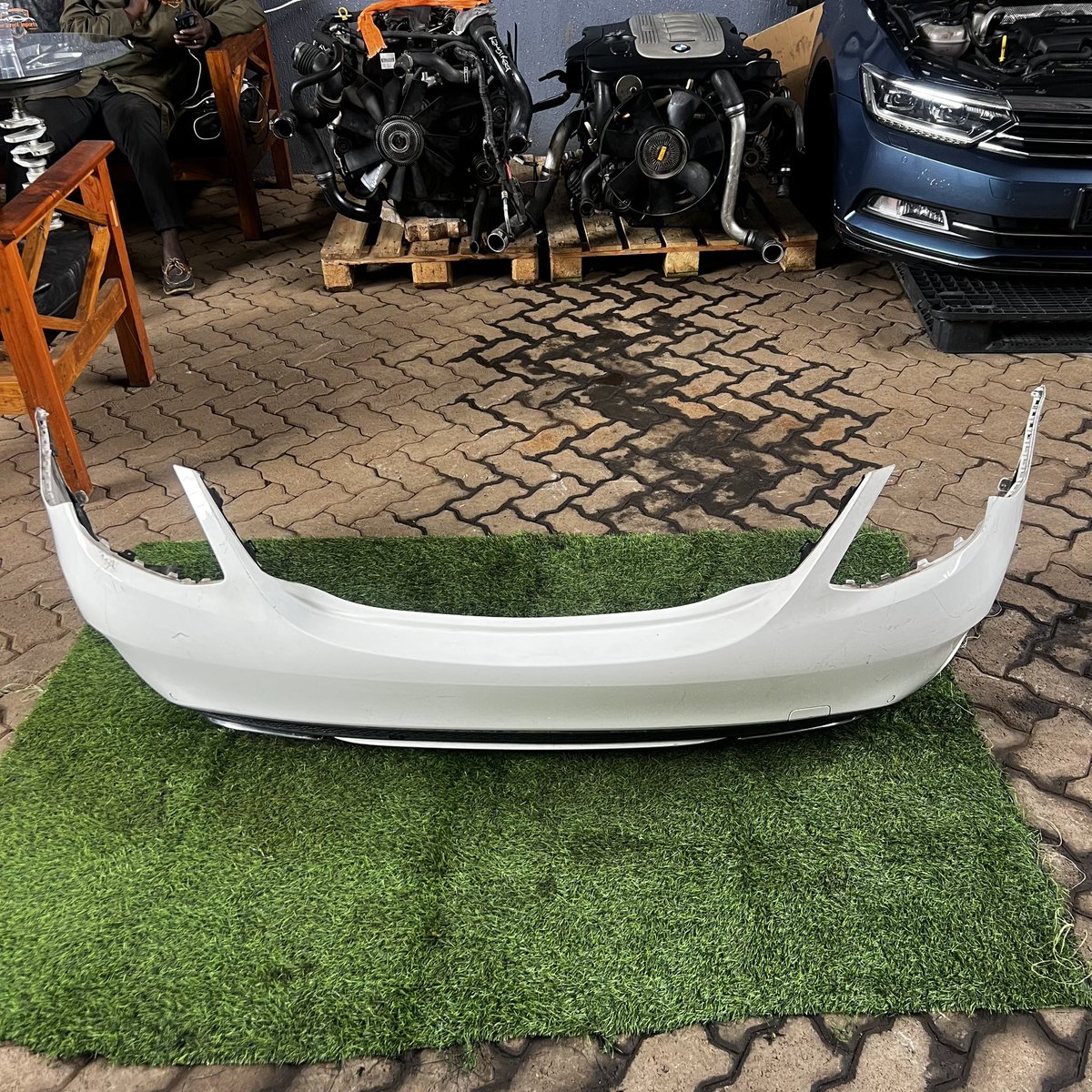 ken_direct's tweet photo. Benz family! We have this clean, pearl white rear bumper for the W205 that’s the Mercedes C200 2016 model. The bumper is quite unique with visible features that give it that perfect look for your C200. Visit us along Kiambu road and grab more than just the bumper. https://t.co/ZCpmXtNz5F