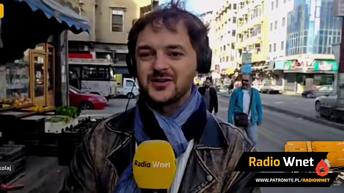 RadioWNET's tweet image. 🇸🇾„Syryjczycy żyją w zrujnowanych budynkach, bez okien, bez pralek, w ciasnych pomieszczeniach, w których palą się jarzeniówki” – dr Mikołaj Murkociński, korespondent Radia Wnet z Homs w Syrii @MMurkocins20057 @skowronskiwnet ⬇️
youtube.com/watch?v=C2WV5I…