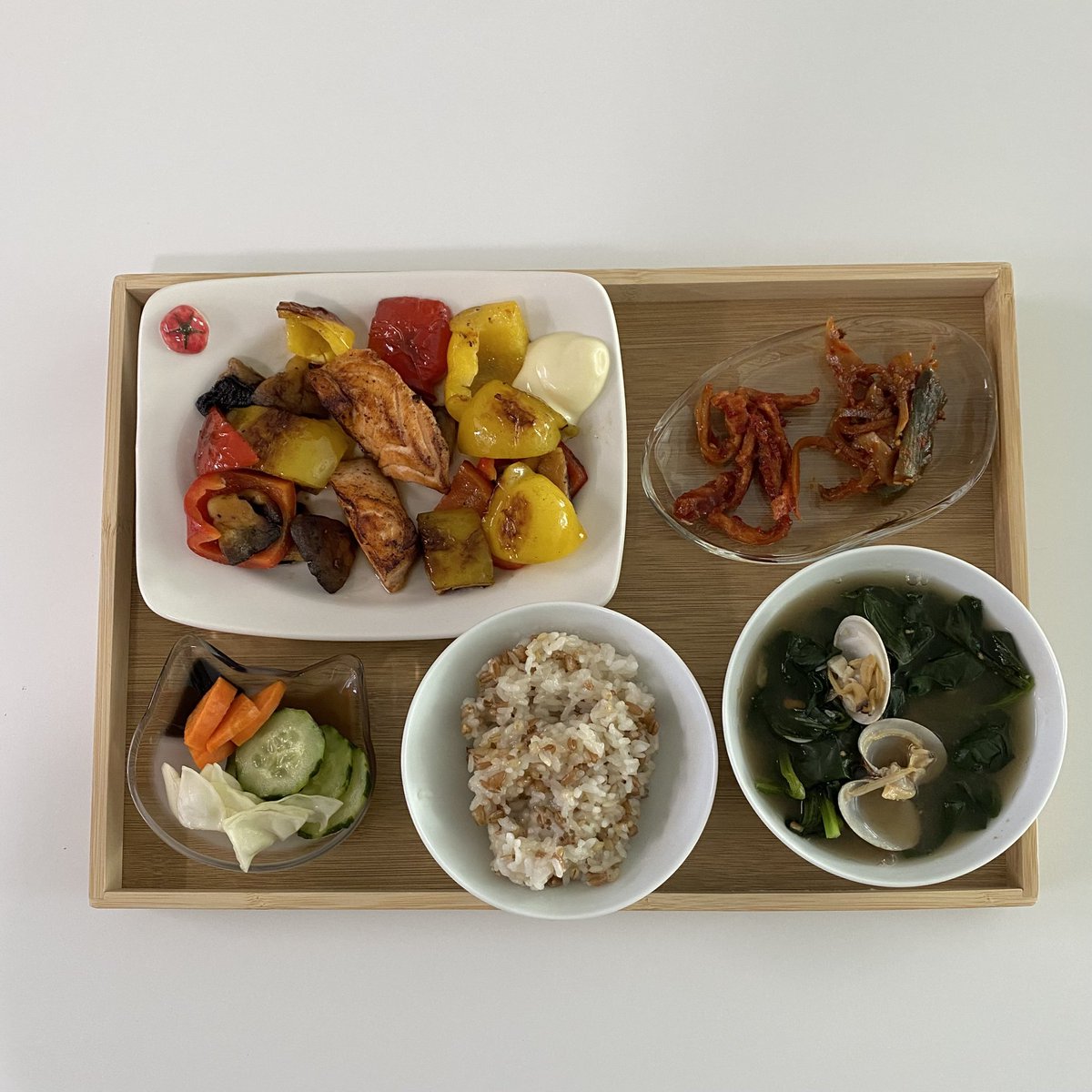 grapefruit_pk's tweet image. 연어 한 덩이 더 구울걸
#자몽네밥상