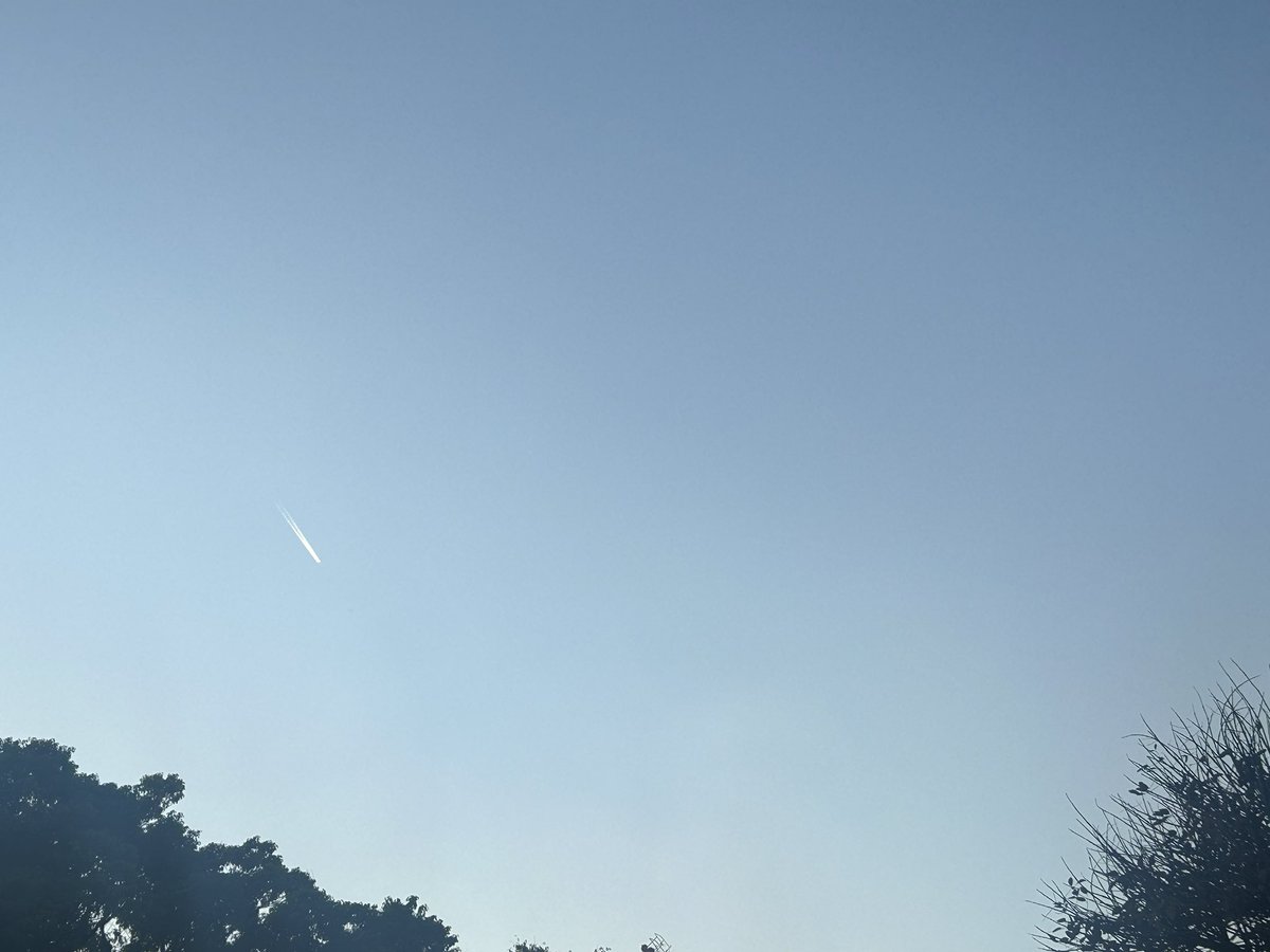 東京に来たおかげで綺麗な景色沢山撮れた✿ﾟ❀.(*´▽`*)❀.ﾟ✿

幸せだなぁ(*˘︶˘*).｡.:*♡