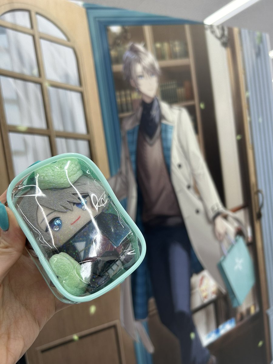 #拡散希望 #迷子ぱぺ #にじぱぺ

2025.11.20
外出先にてカバンから甲斐田ぱぺが居なくなっていた事が分かりました。1枚目の写真の様に百均のケースに入れてあるものです。

電車は北総線、京成本線、京成押上線を利用しました。

もしお見かけした方がおりましたら、ぜひ情報をお願いいたします。