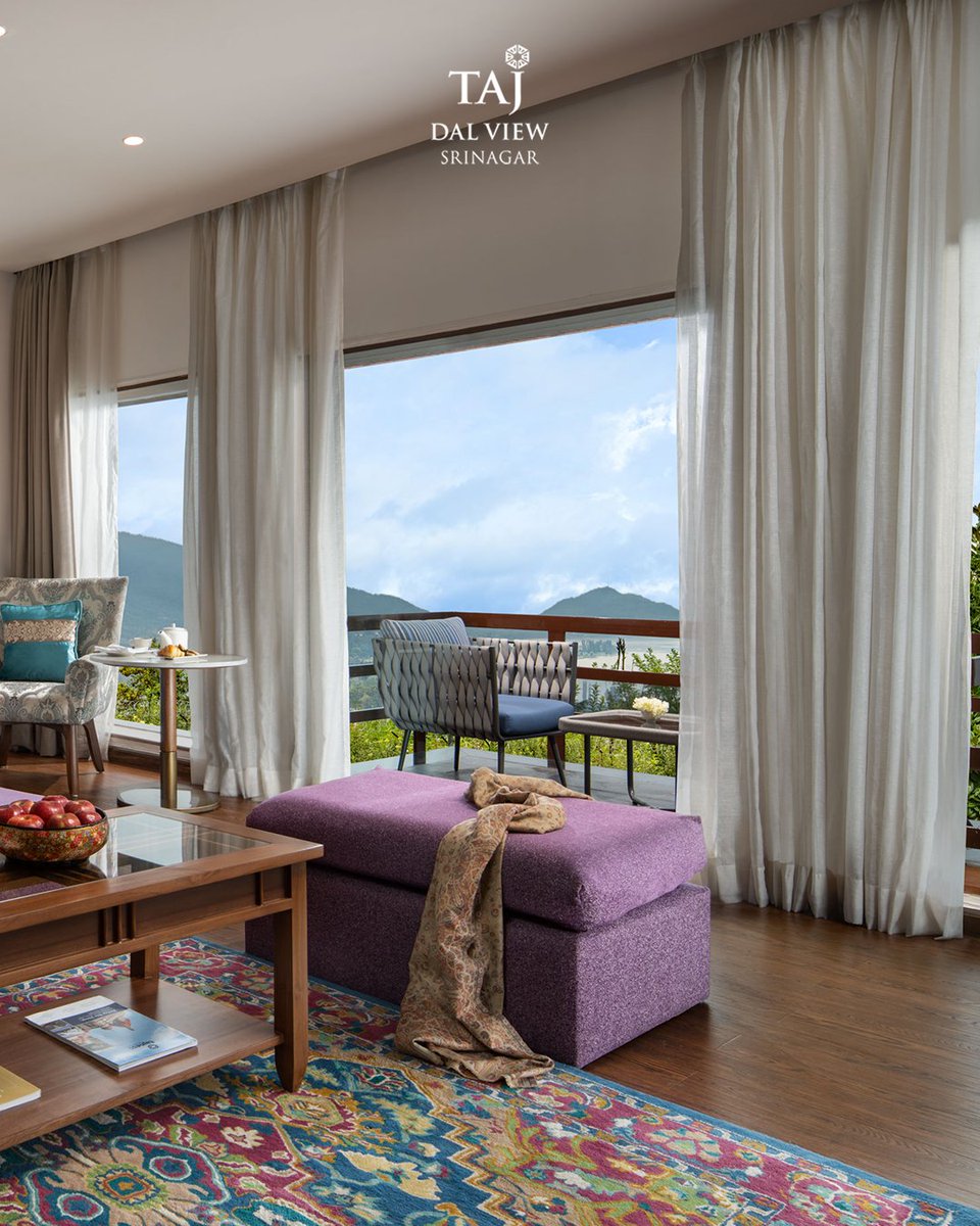 tajdalview's tweet photo. Wrapped in warmth and embraced by breathtaking mountain views, every corner of your suite at #TajDalView invites plush comfort and serene indulgence.

For enquiries, please click on the link in the bio.

#TajHotels #Tajness #LuxuryHotel #DalLake #LuxurySuite #WinterGetaway https://t.co/TgRaZQ4Q6H