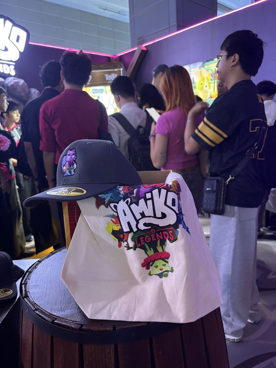 YGGPlaySummit's tweet image. See Amiko Legends up close at the @AuroryProject booth.

Try the game, meet the Amikos, and get a feel for the world they are building.

Finish your ARC quests at go.yggplaysummit.com/arc to secure a free pass and earn more rewards.

#YGGPlaySummit2025