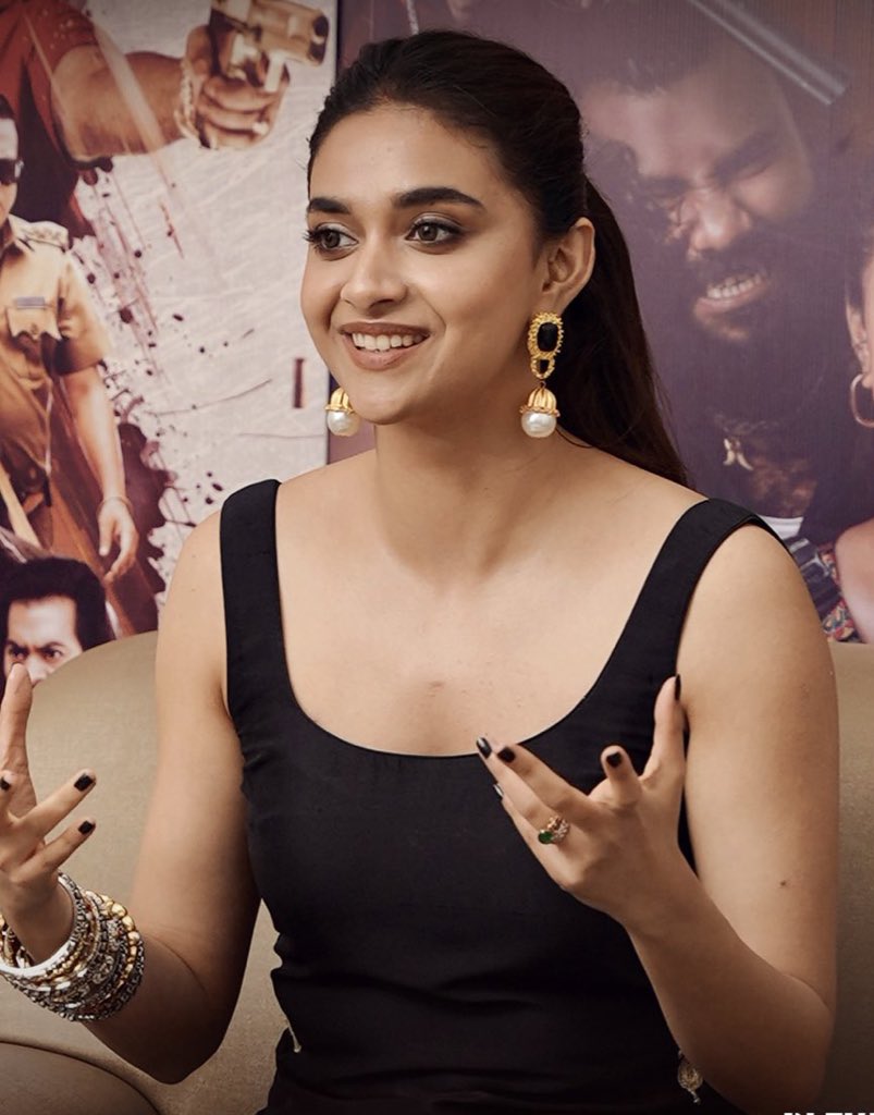 its_me_ric02's tweet image. Pretty Keerthu 😍 Her expressions 😆

#KeerthySuresh