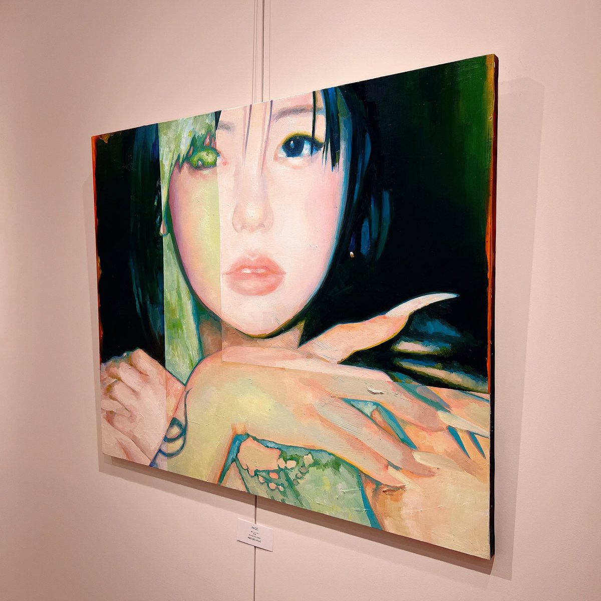 mhgallery_jp's tweet photo. 【作品紹介】
雪下まゆ 「FACE」
100.0×80.3cm
油彩・キャンバス
2025年制作

MH ギャラリーにて
雪下まゆ個展「FACE」開催中✨
11月24日(月・祝)まで開催しております。

#雪下まゆ #MayuYukishita #art #artgallery #gallery #ginza #ギャラリー #銀座 https://t.co/crbbSpVGAG