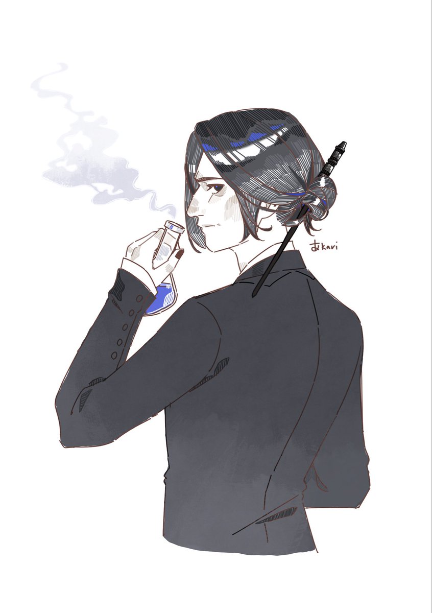 MonoAkari's tweet image. using a wand as a hairpin #severussnape