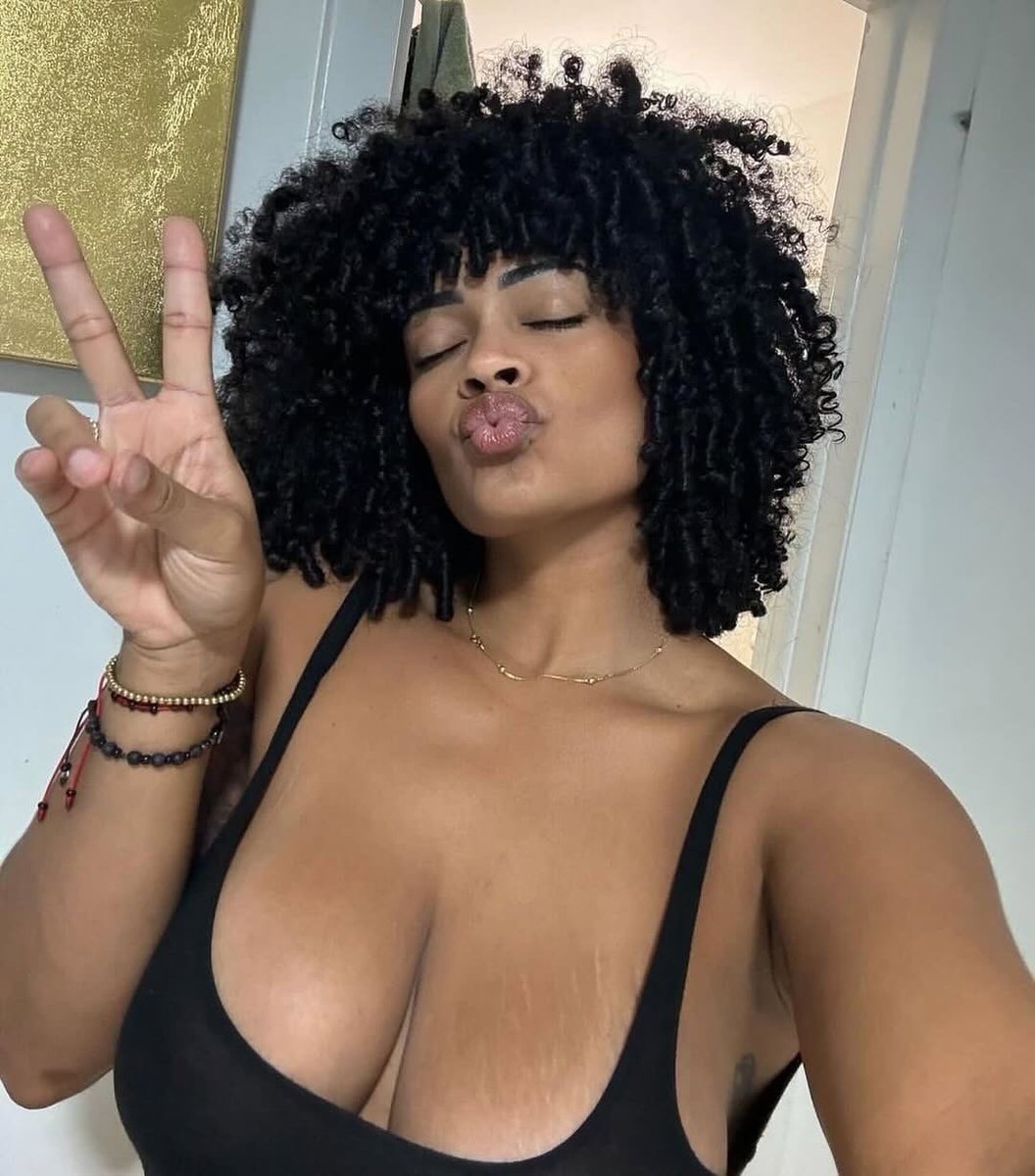 RuthOvibes's tweet image. Good morning yall... Feel the fun💫🦋