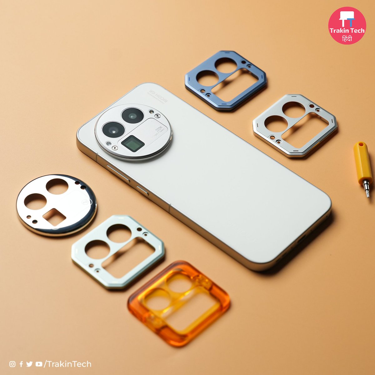 TrakinTech's tweet image. realme GT8 Pro Launched in India 🇮🇳

📱6.79&quot; 2K LTPO 144Hz AMOLED Display
💾Snapdragon 8 Elite Gen 5 (3nm) SoC
📸50MP (Main) + 200MP (3x Periscope) + 50MP (UW) Rear Cameras
🤳32MP Front Camera
🔋7000mAh Battery
⚡120W (Wired) + 50W (Wireless) Charging
⚙️Android 16, realmeUI 7.0…