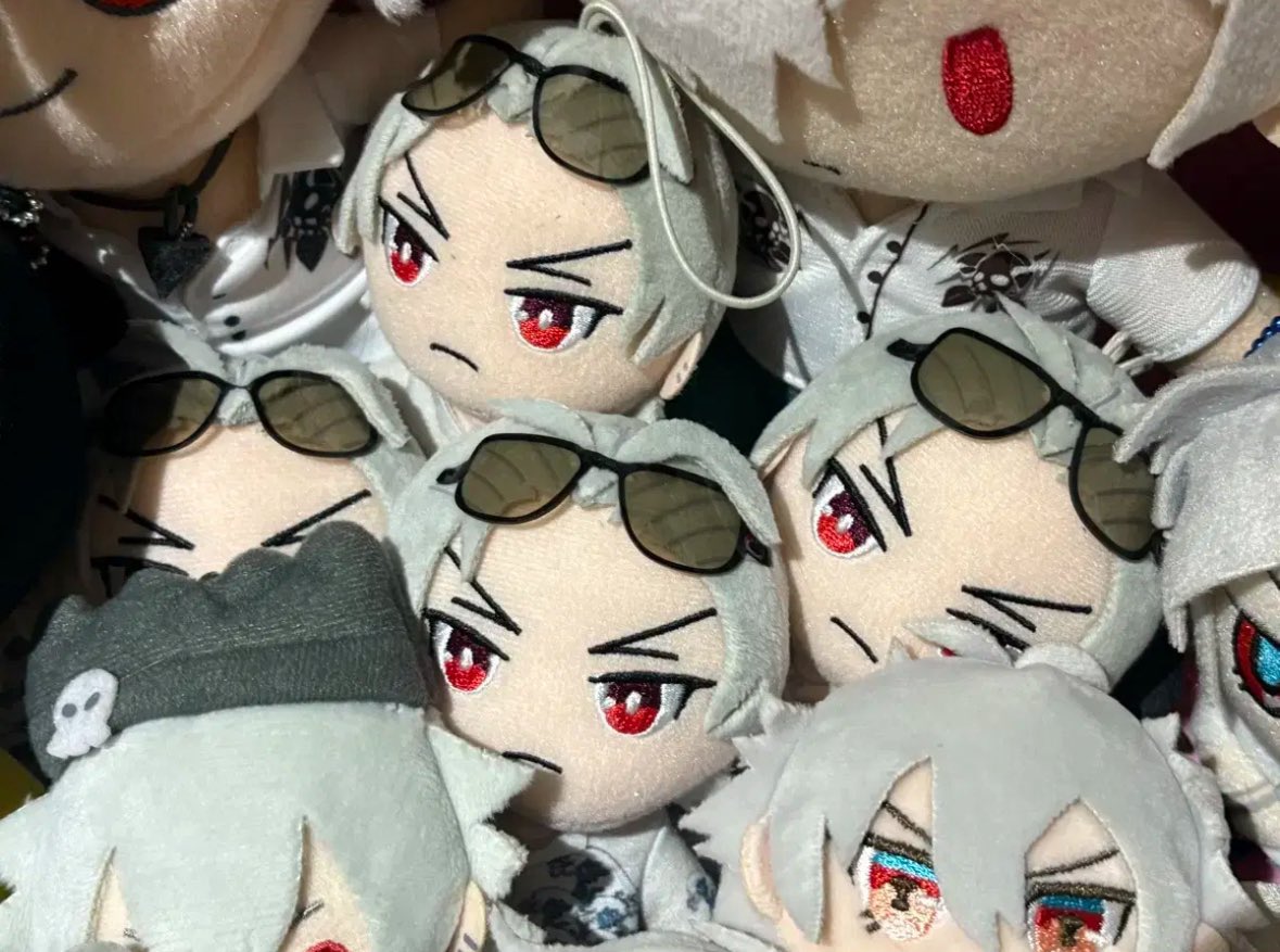 sell_kn8's tweet image. #히프마이장터
히프마이 히프노시스 마이크 아오히츠기 사마토키 누루데 사사라 ew03 누이 판매 양도 합니다

사마토키 개당 1.6
사사라 2.3
구매 원하실 경우 채팅 부탁드립니다~~