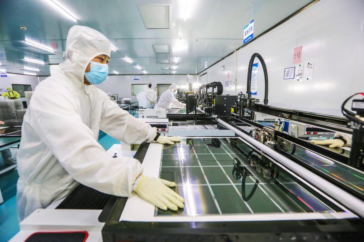 VoiceofPD's tweet image. China's display industry rises on global stage

Recent data from the China Center for Information Industry Development show that #China now accounts for 55 percent of the #globalmarket for display panels and 43 percent for display materials, ranking first worldwide in both