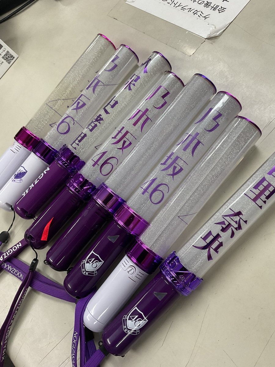 乃木坂46 ペンライトが入荷致しました！！ 久保ちゃんの卒コン前にぜひ