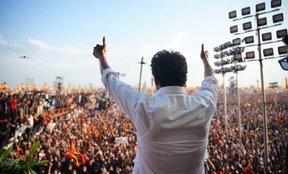 Ayyappan_1504's tweet image. 🚨 #TVK President Vijay will start his public meeting tour on December 4 in Salem. 

Every week, Vijay will visit 2 districts on 2 days.

Last time, the meetings were held on weekends, but this time they will be held on weekdays.