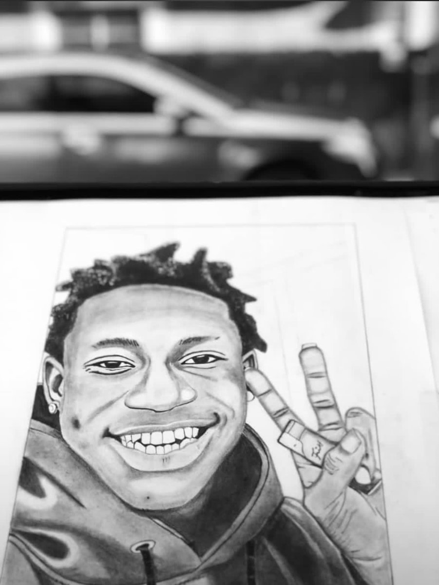 kola_xl's tweet image. A portrait of Shallipopi from my eyes to the page. Art meets Pluto magic.
.@plutomaniapopi