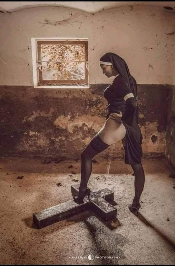✝️
