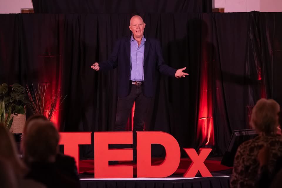 OscarChalupsky's tweet image. Here’s my @TEDx talk just 12 minutes.
I’ve been humbled by the incredible feedback it’s received so far.
A huge thank you to Alison Sweers for organising such a world class event.

I’d really love your thoughts after watching. 🙏
#NoRetreatNoSurrender

youtube.com/watch?v=XuHNrv…