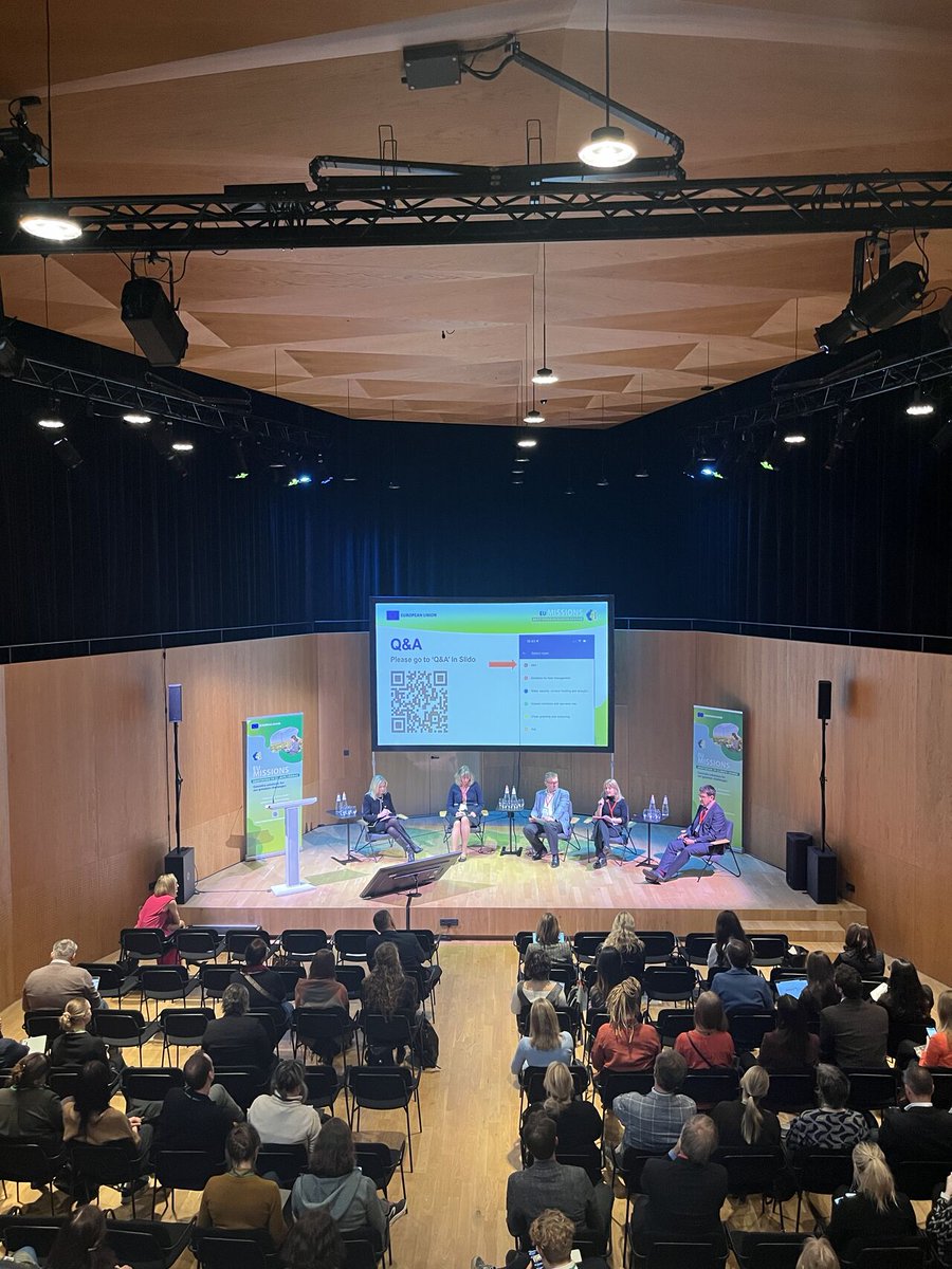 Auroraclima's tweet image. We’re excited to share more moments from #MissionBalticForum25, captured by the event’s ©organisers.
For more information on climate adaptation in the Baltic Sea Region and the wider EU, visit the Mission Portal 🔗 lnkd.in/dEWjMy6d